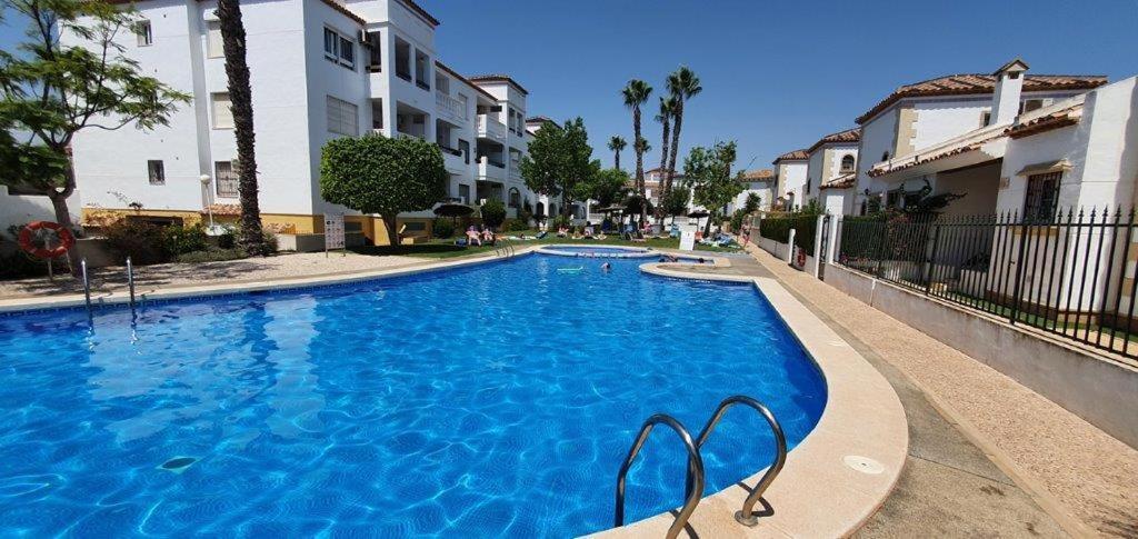Fabulous 2 Bed 2 Bath Apartment ! Villamartin  Exterior foto